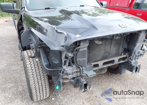 2013 Ram 1500 Express z USA, uszkodzony, nr VIN 1C6RR7FT8DS524425